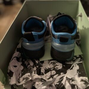 Off-White Men/woman sneakers